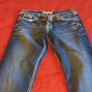 Wendi cut BKE jeans in awesome condition